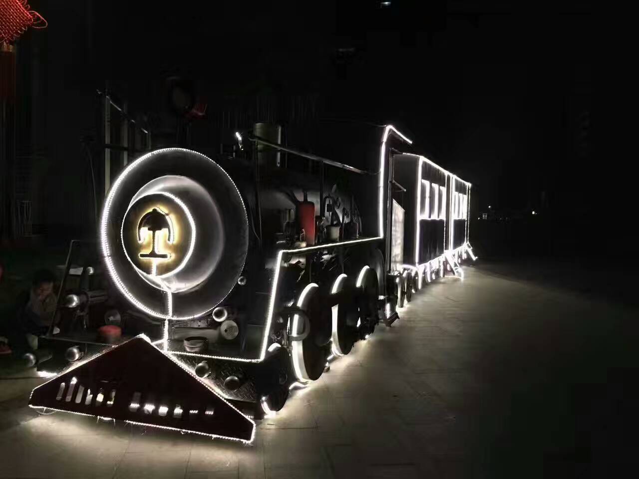 复古火车头 高铁模型制作厂家 上游火车头出租出售