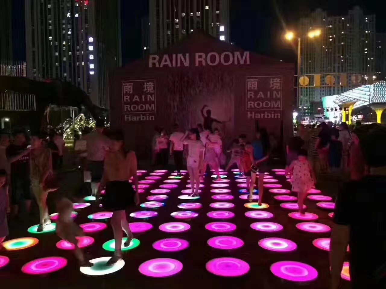 发光地砖   彩色跑   