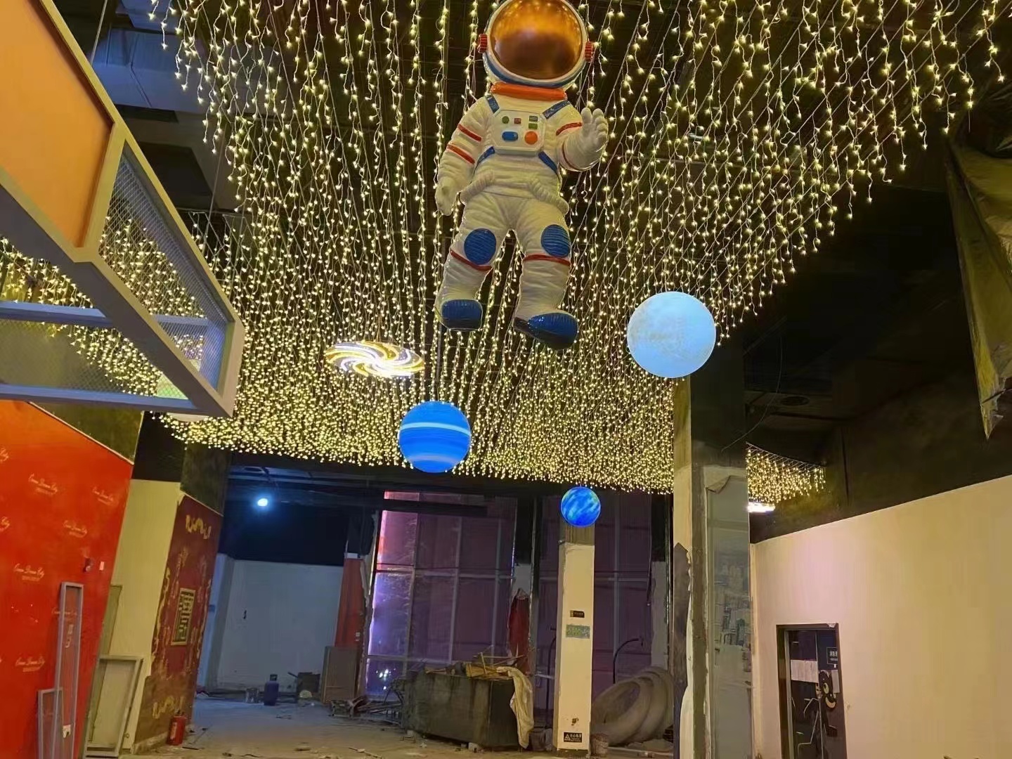 网红灯光天幕商业街亮化