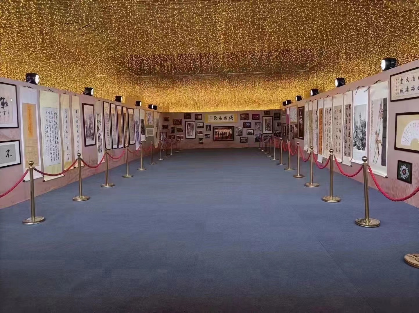 网红灯光天幕商业街亮化