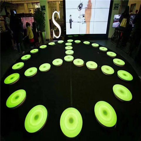 彩色跑出租 彩色圆舞曲出售 彩虹跳 led地砖灯
