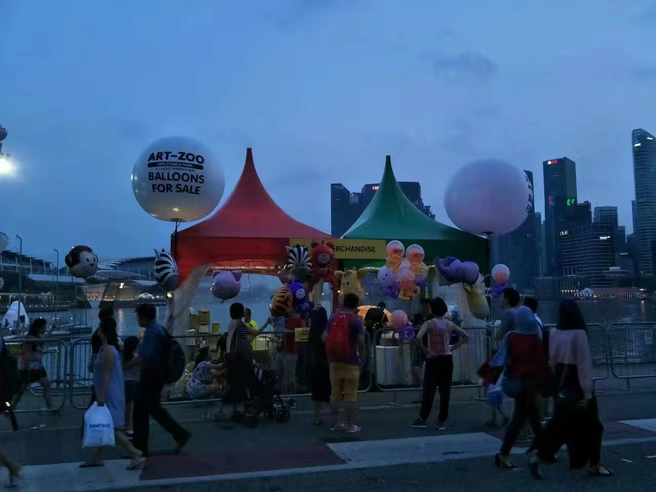 巨型卡通气模