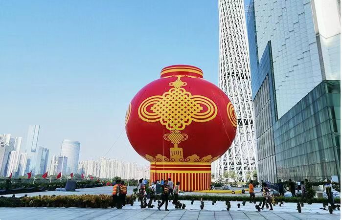 巨型卡通气模