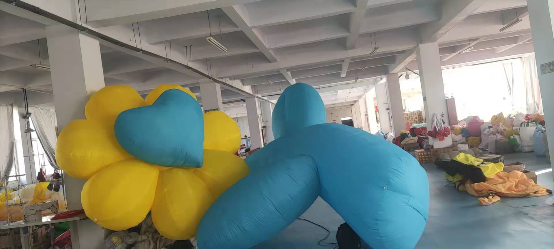充气花朵气模定制卡通人偶发光花模型蘑菇加灯光景区大型活动宣传