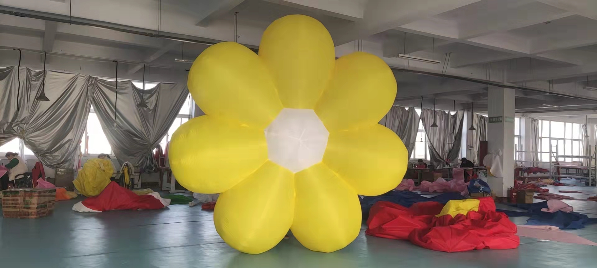 充气花朵气模定制卡通人偶发光花模型蘑菇加灯光景区大型活动宣传