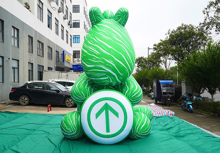 IP卡通造型气模——绿马