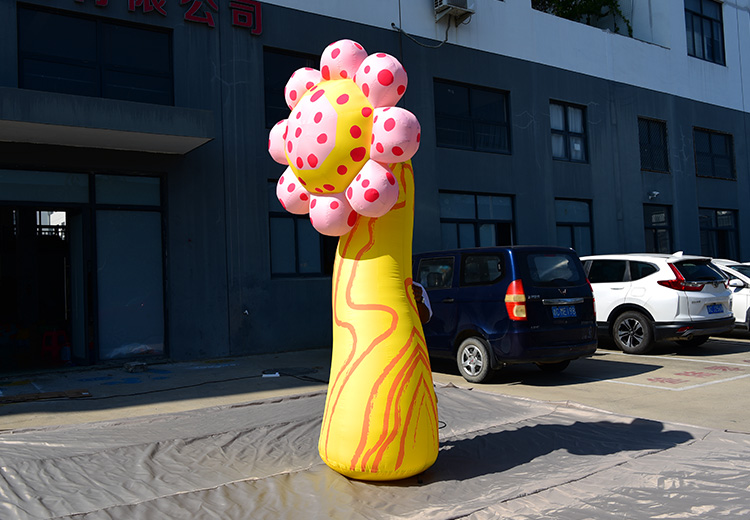 主题气模——奇异花朵系列