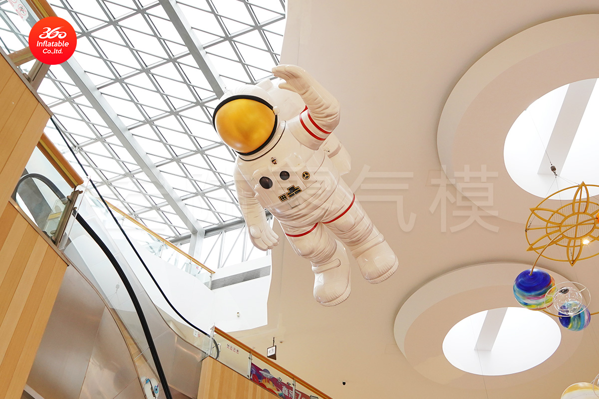宇航员 空飘气模充气飞行