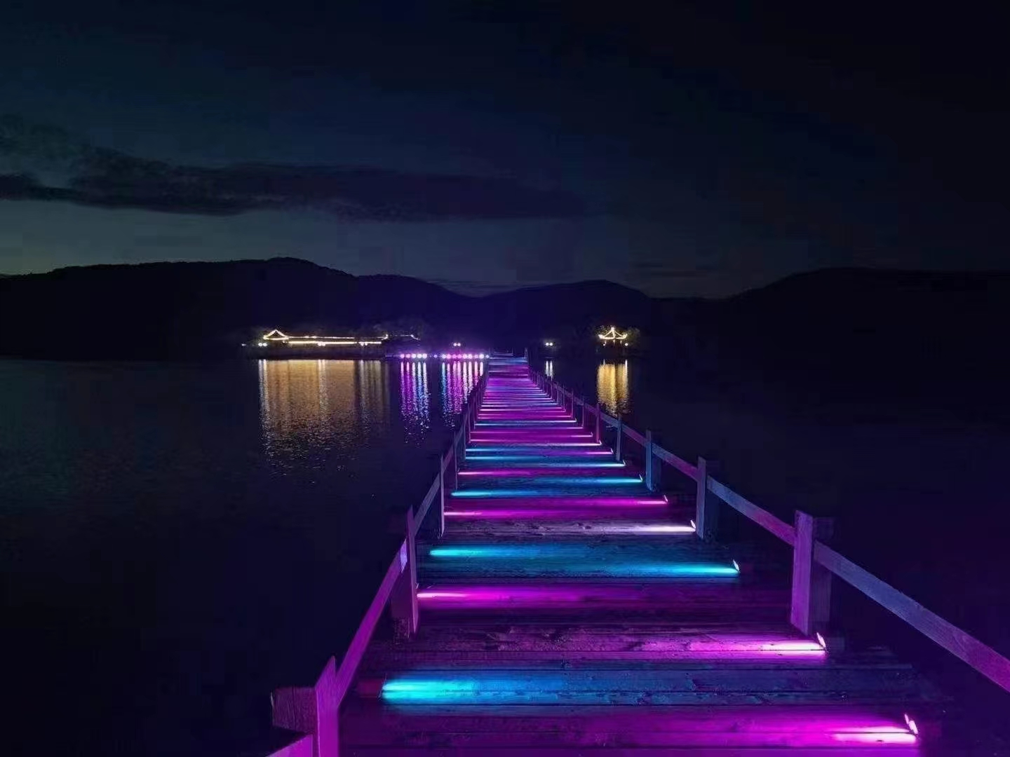 LED网红步道灯户外栈道山体景区小路文旅灯光亮化