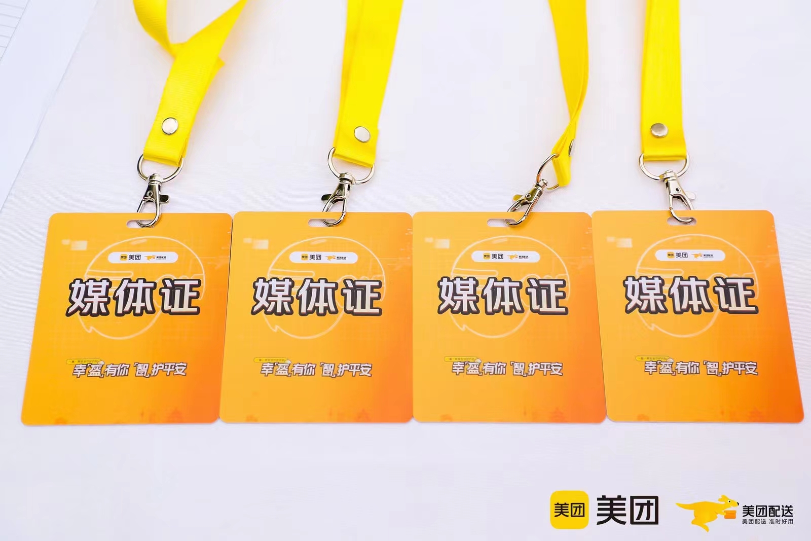 舞台背板搭建，灯光音响屏幕租赁