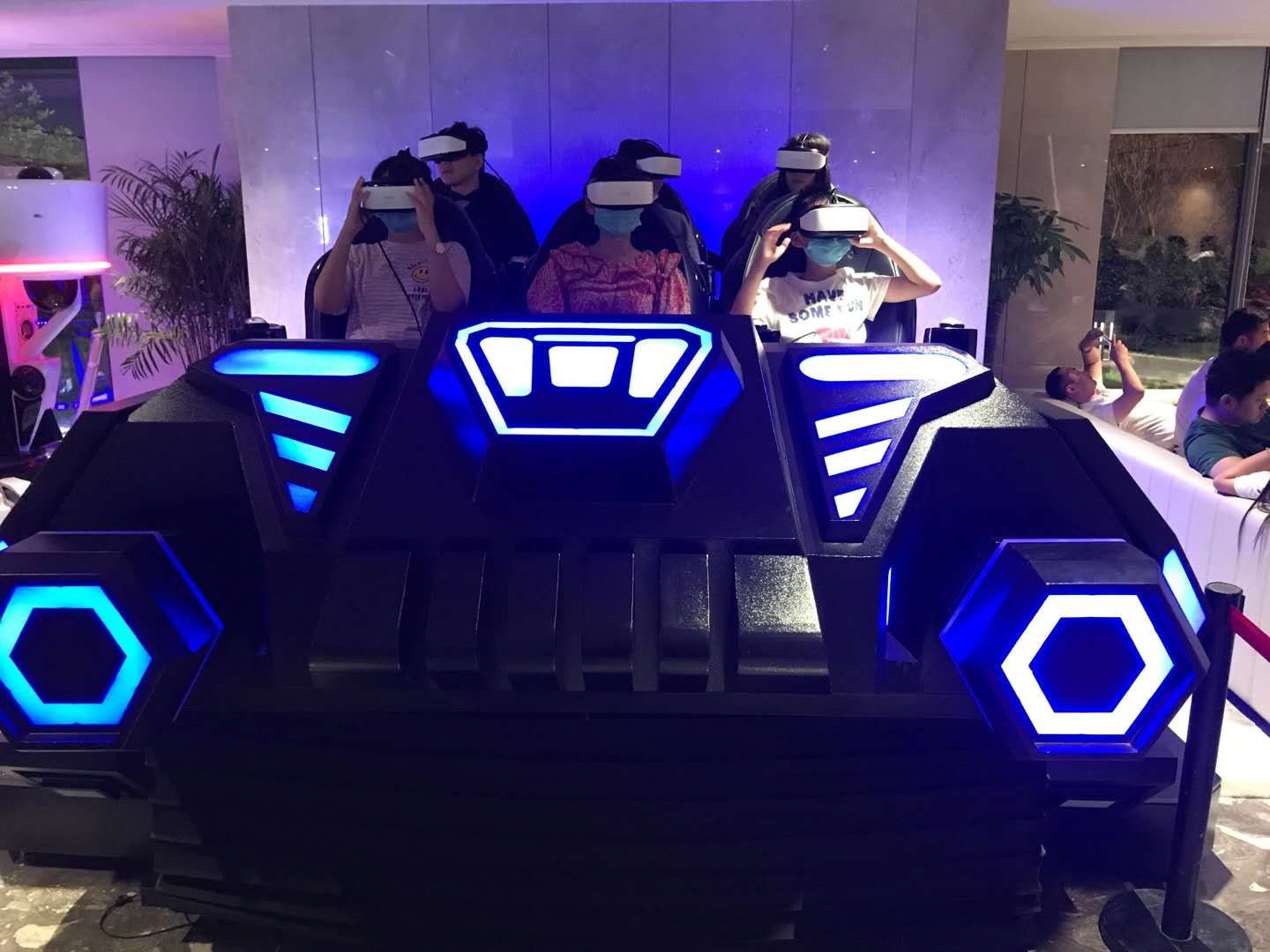 VR暗黑战车 VR6人战车