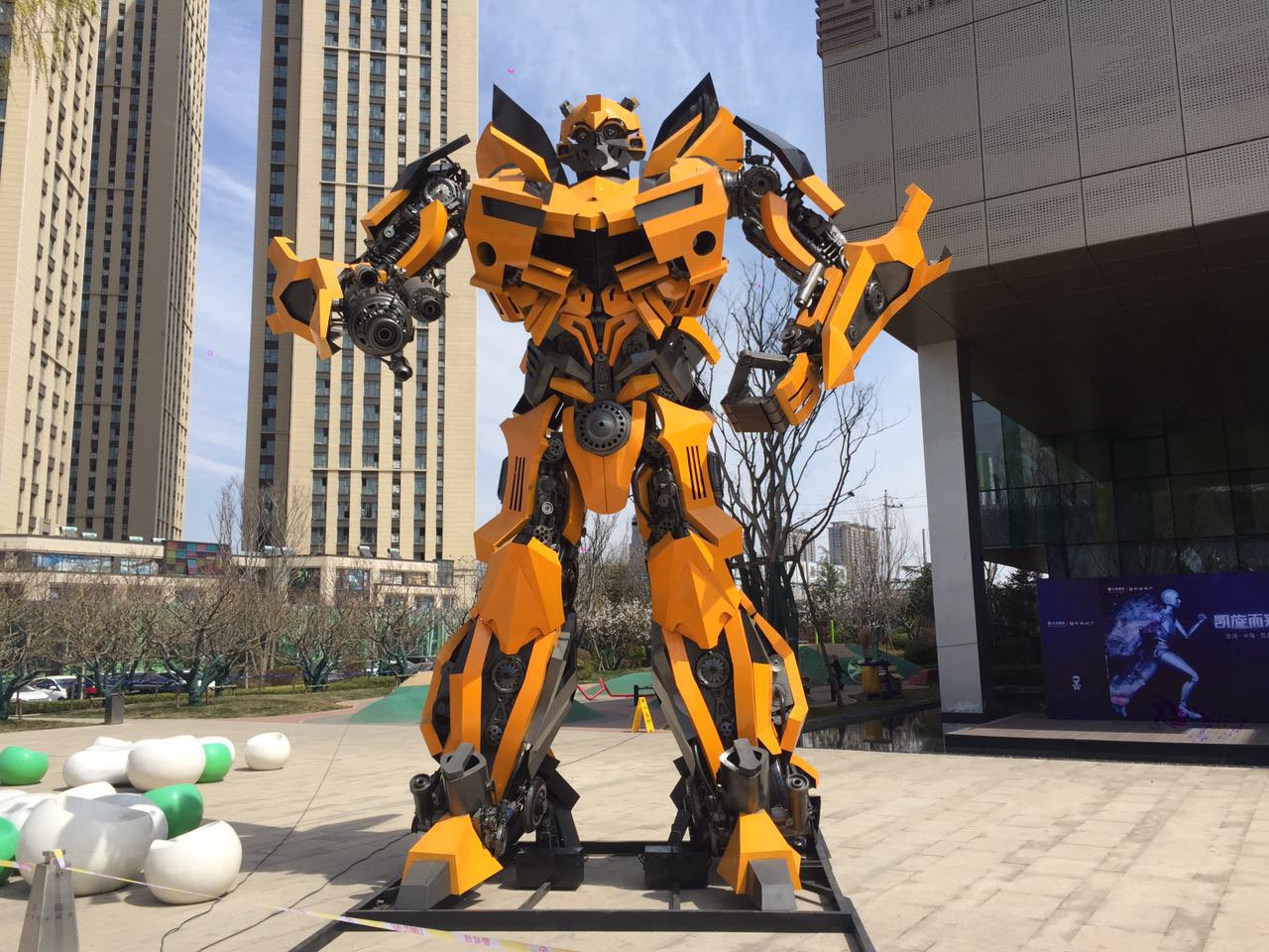 IP展变形金刚展 巡展铁艺变形金刚模型 1—10米大量现货