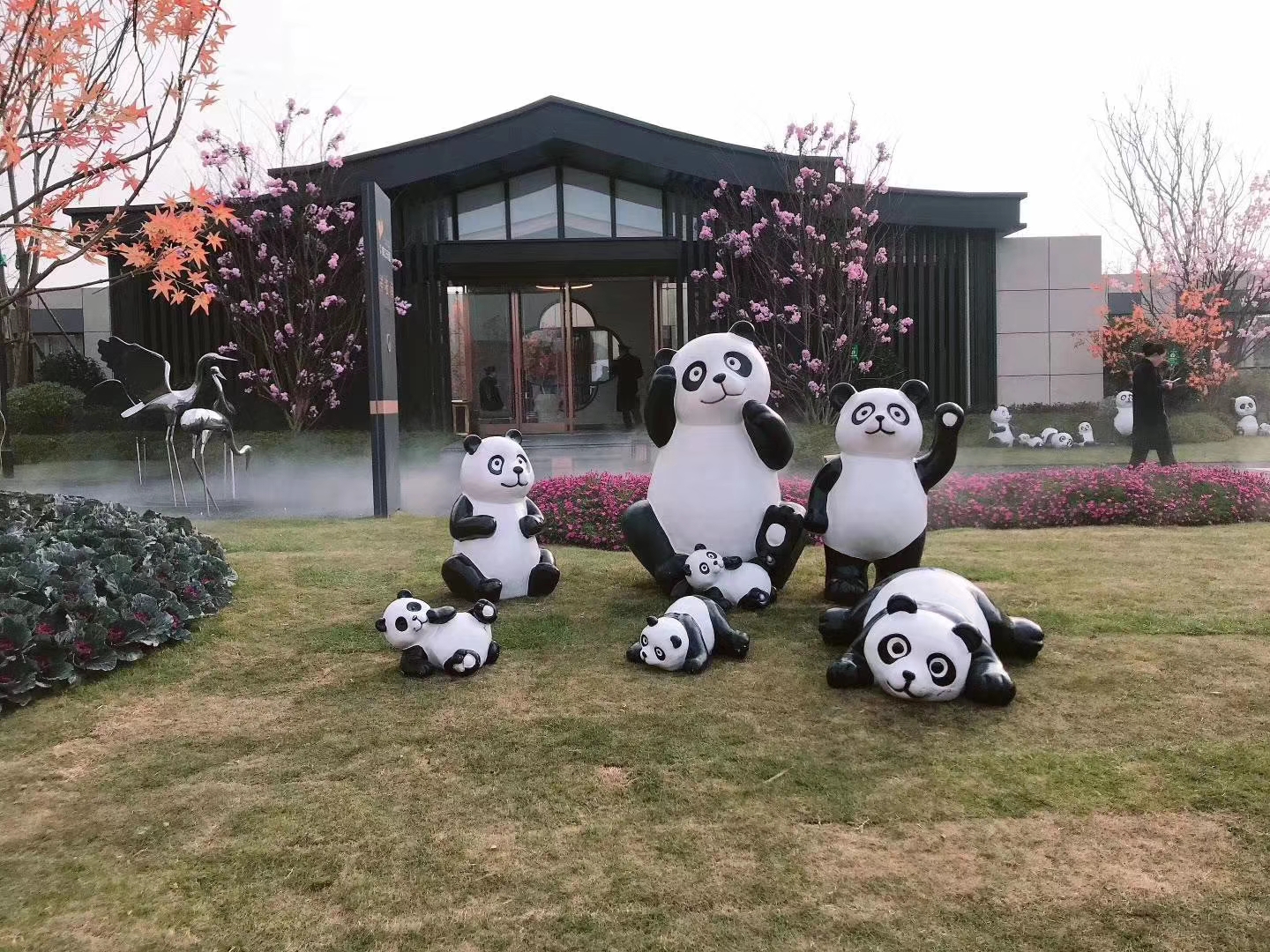 熊猫ip展整包落地 玻璃钢熊猫模型 大型熊猫主题展