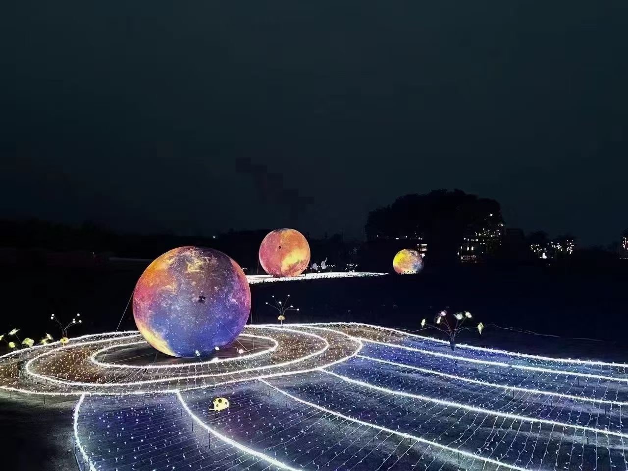 梦幻星球灯光节