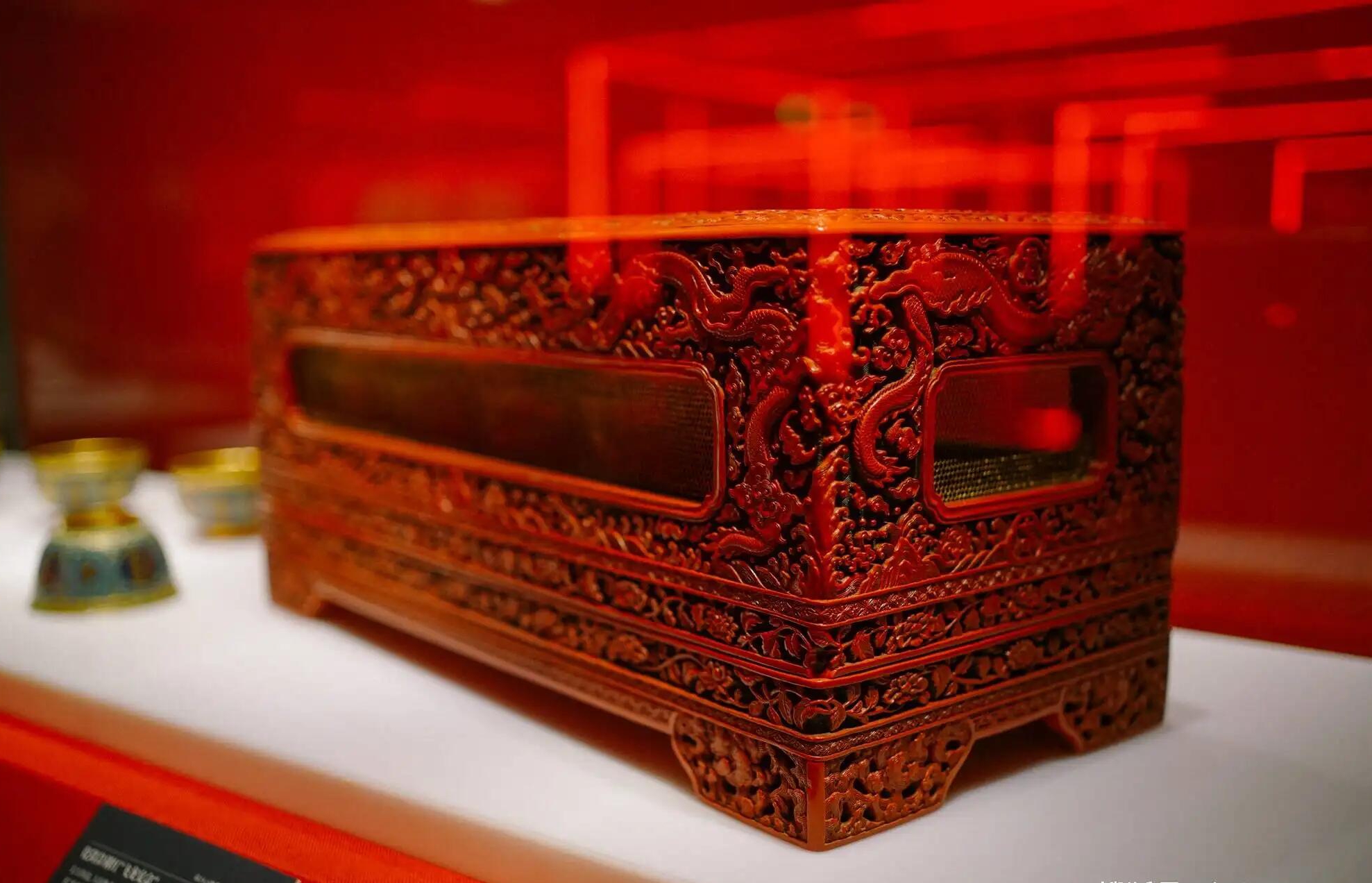 国风国潮展 之 故宫乾隆朝漆器展  
