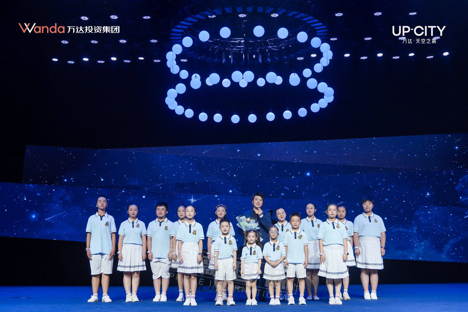 云顶之上 数控矩阵球