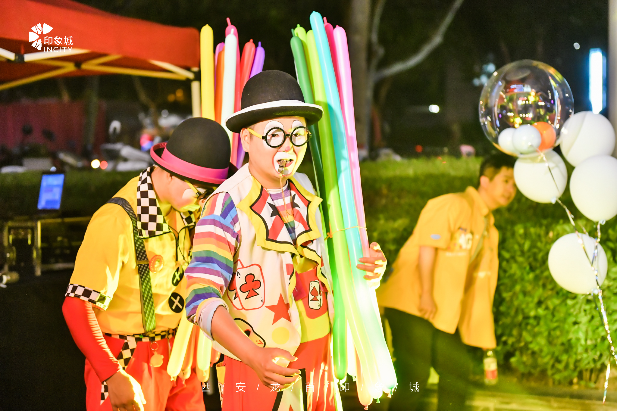 杂技小丑暖场引流表演
