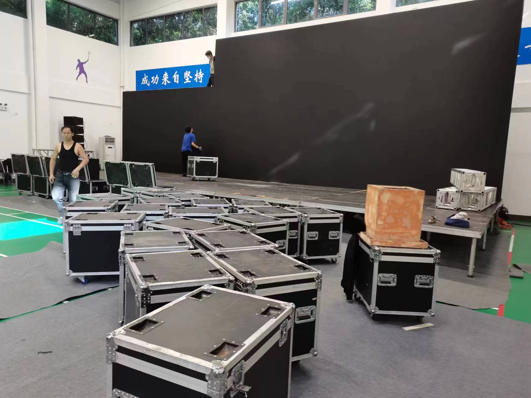 各类活动舞台搭建音响视频剪辑设计服务摄影摄像等