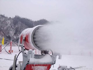 大型造雪机出租 大型冰雪节 冰雪主题乐园打造