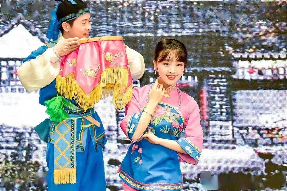 赣南采茶戏