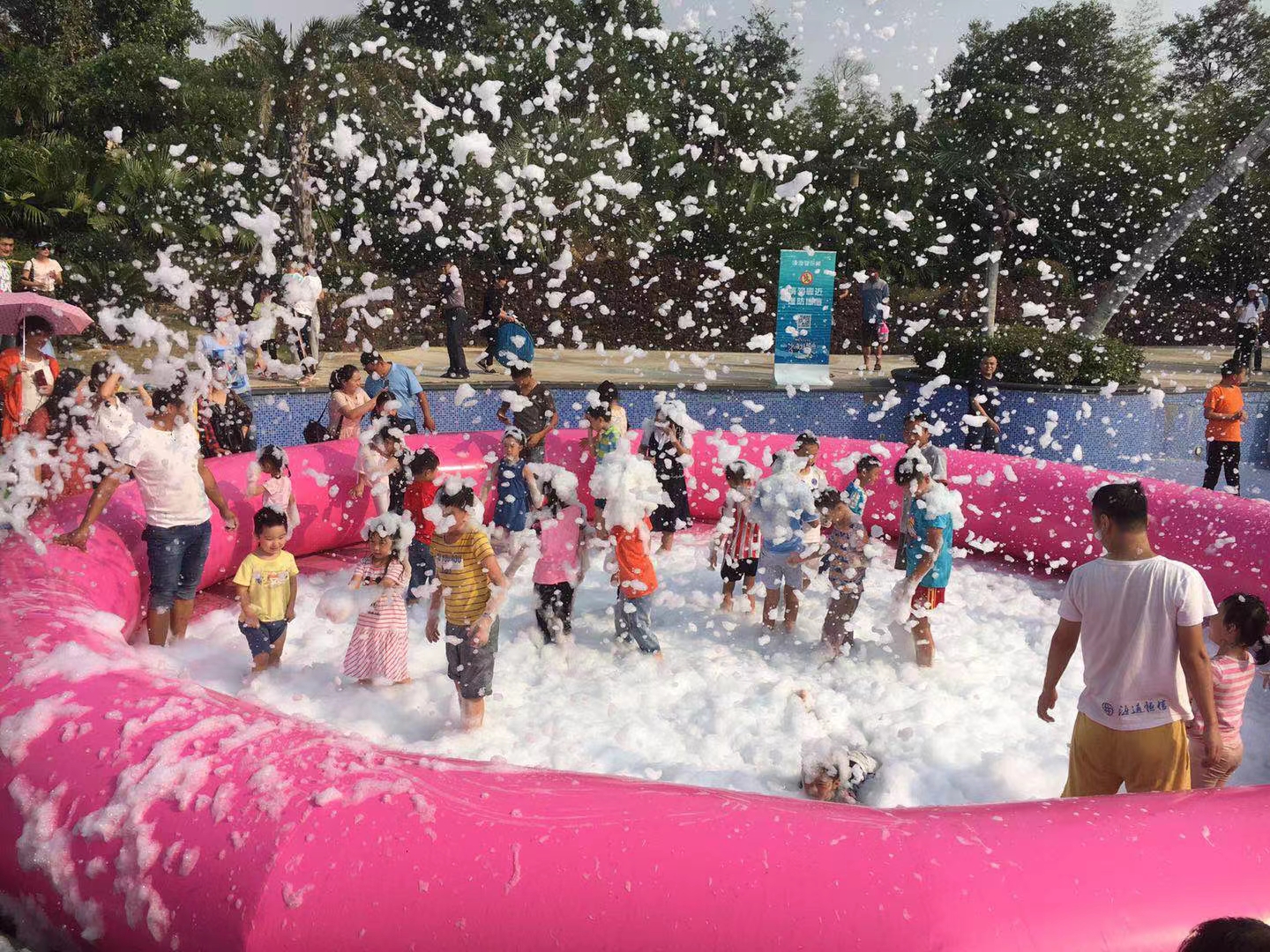 水上乐园 夏天水上项目 水上闯关滑梯  泡沫派对
