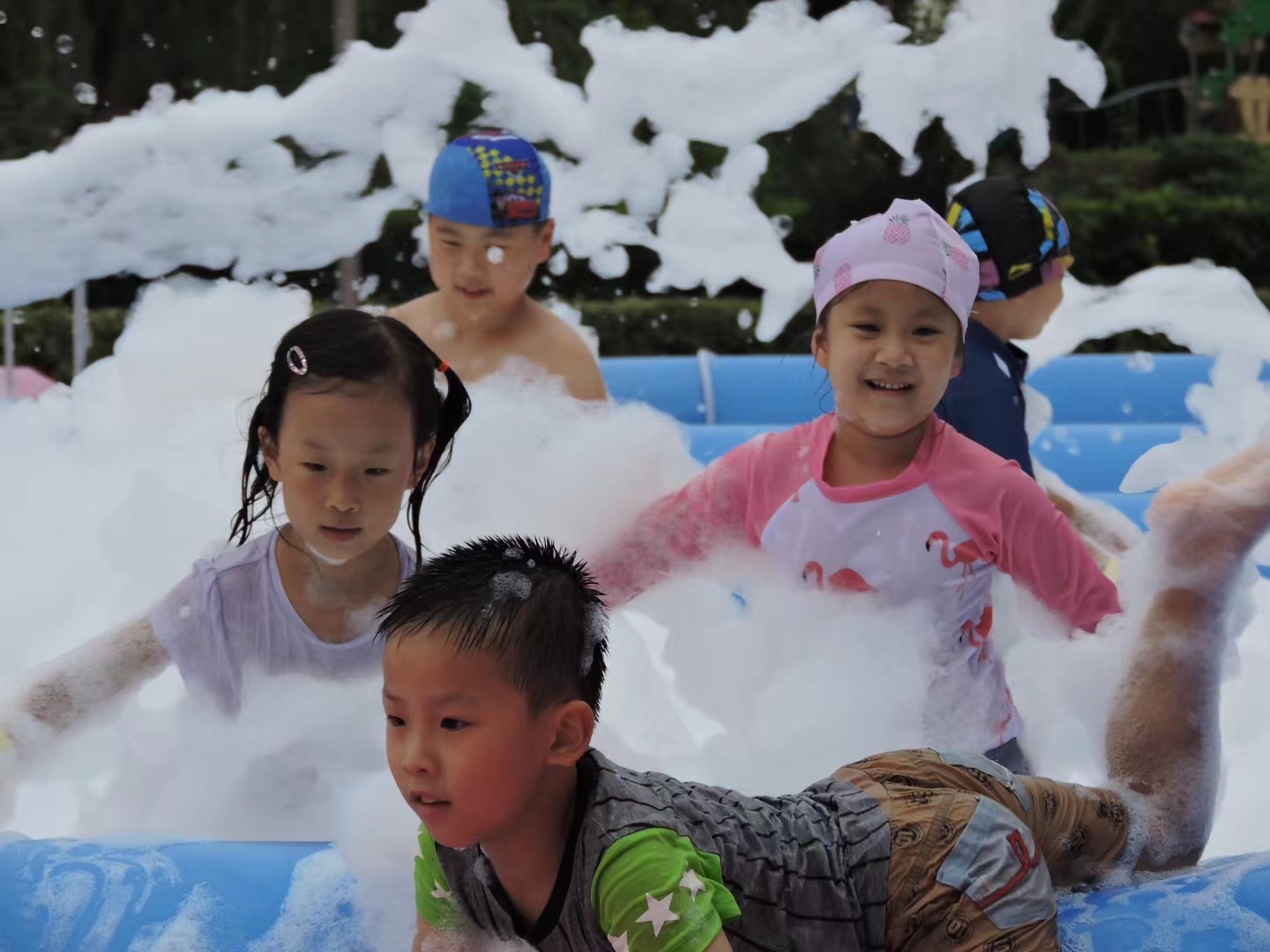 水上乐园 夏天水上项目 水上闯关滑梯  泡沫派对