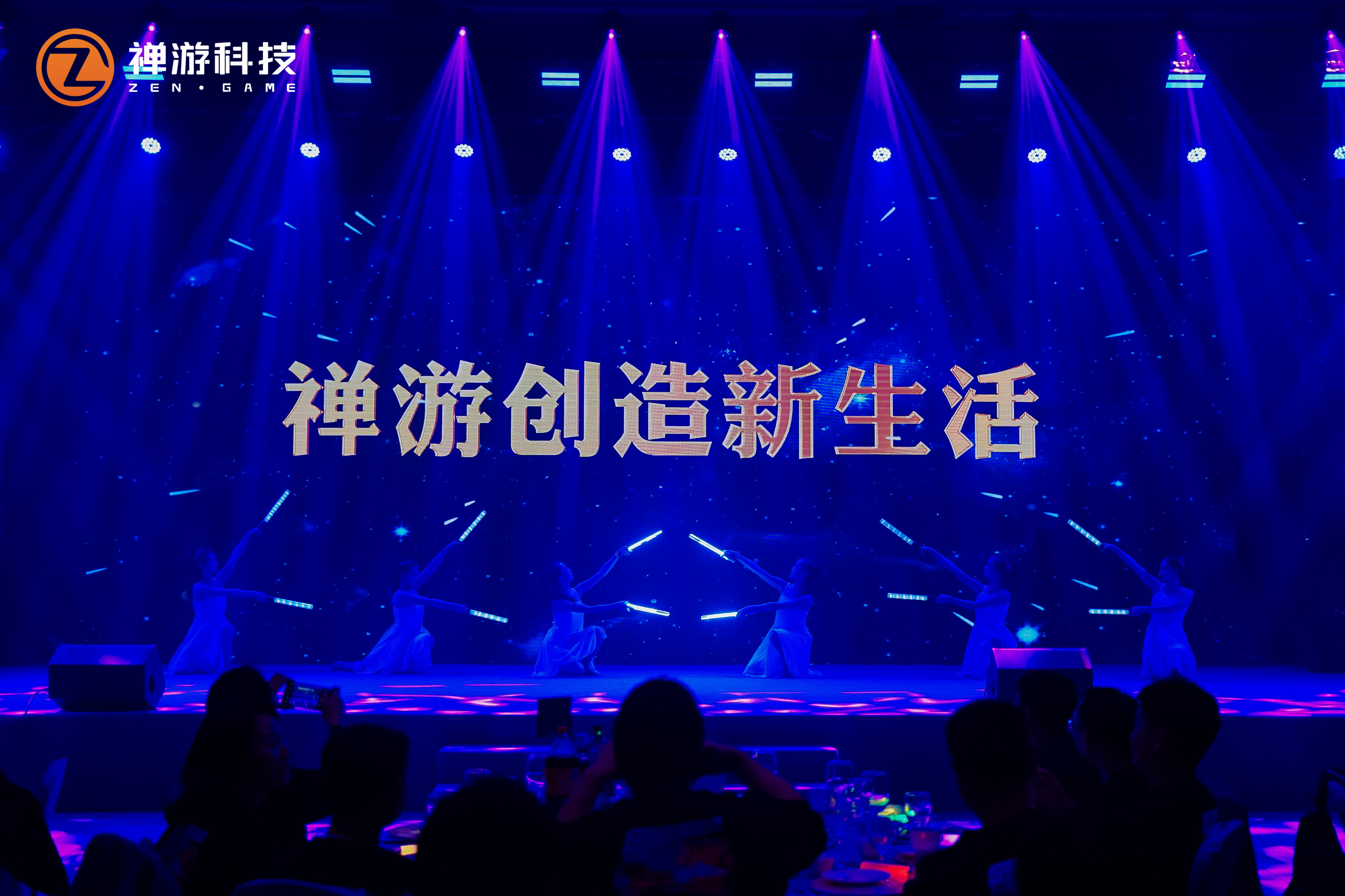 舞台灯光音箱