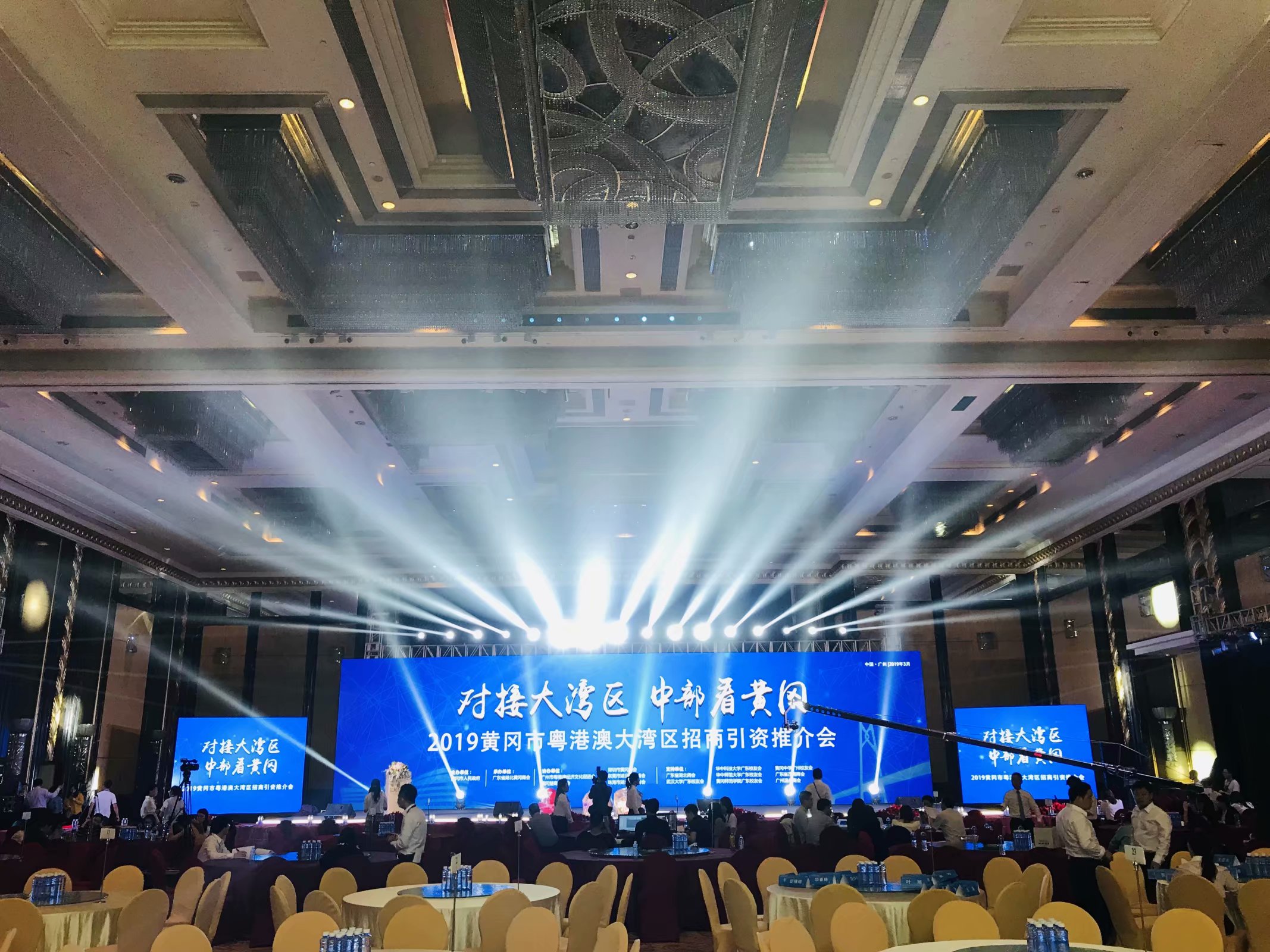 广州活动物料 舞台背景灯光音响桌椅