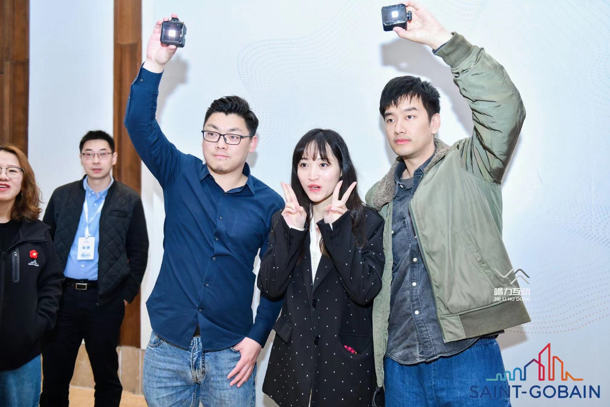 2023线下活动创意十足签到方式/签到墙—光绘电子马赛克签