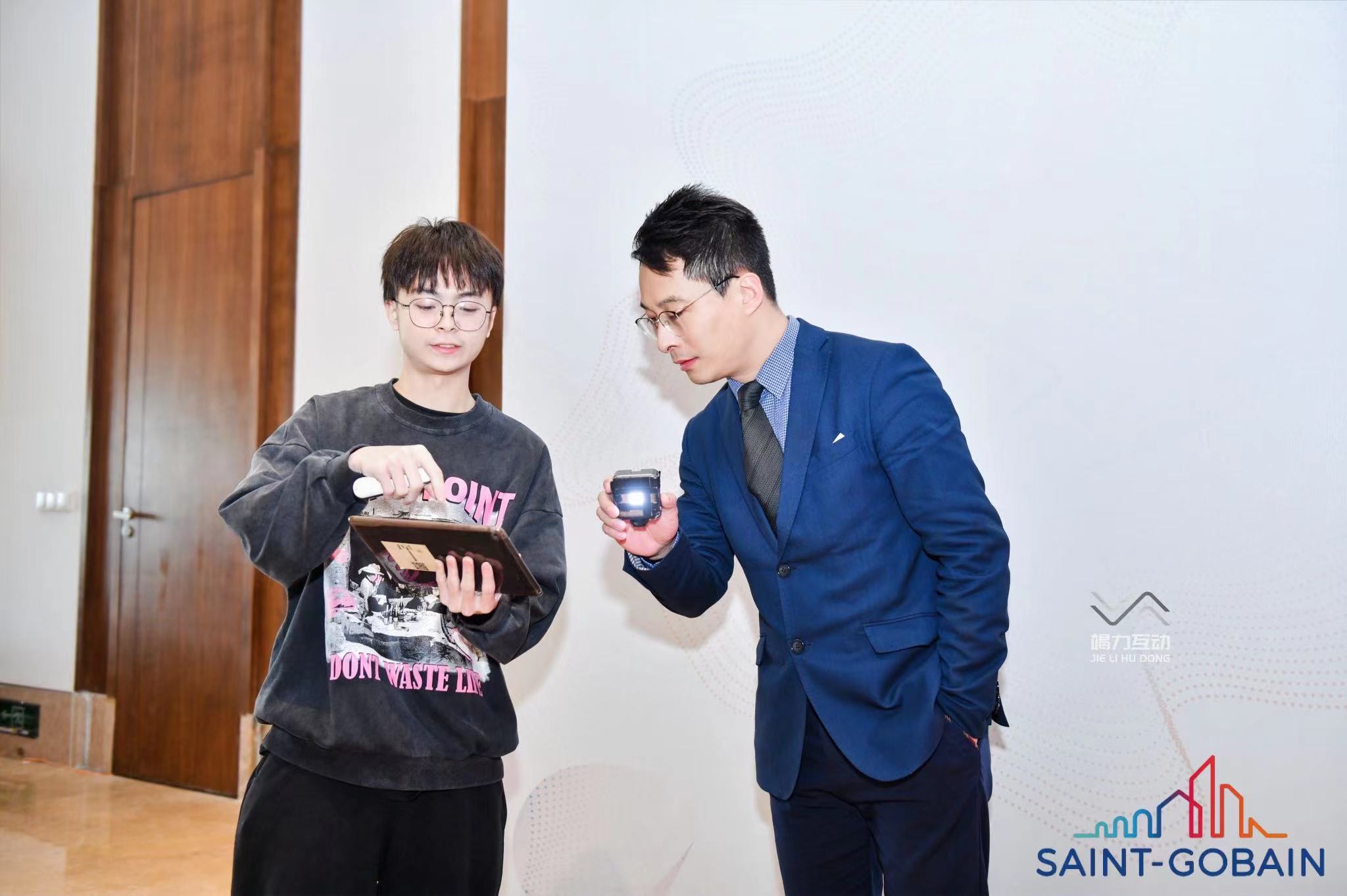 2023线下活动创意十足签到方式/签到墙—光绘电子马赛克签