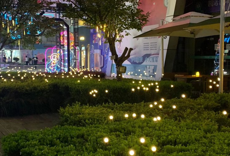 萤火虫灯  户外创意设施
