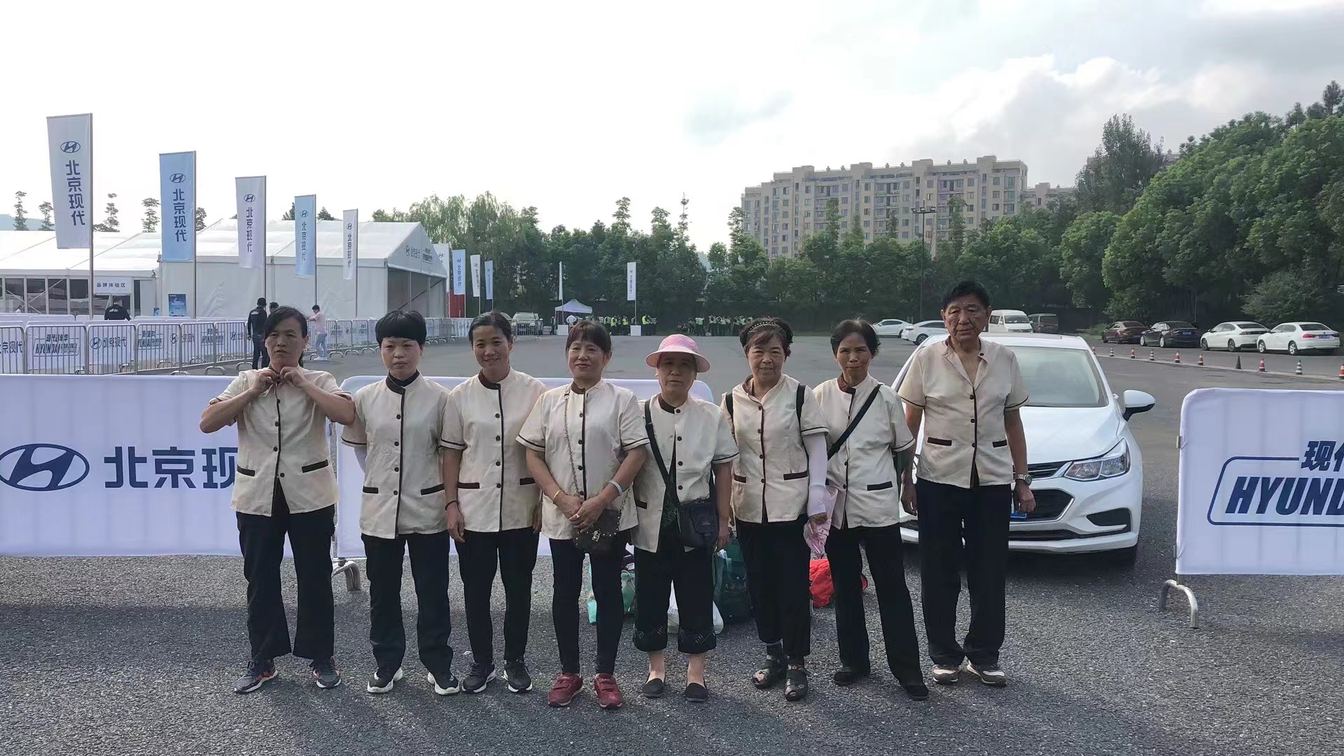 上海亦荨——兼职人员，礼仪，模特，车美，保安，地推，演艺