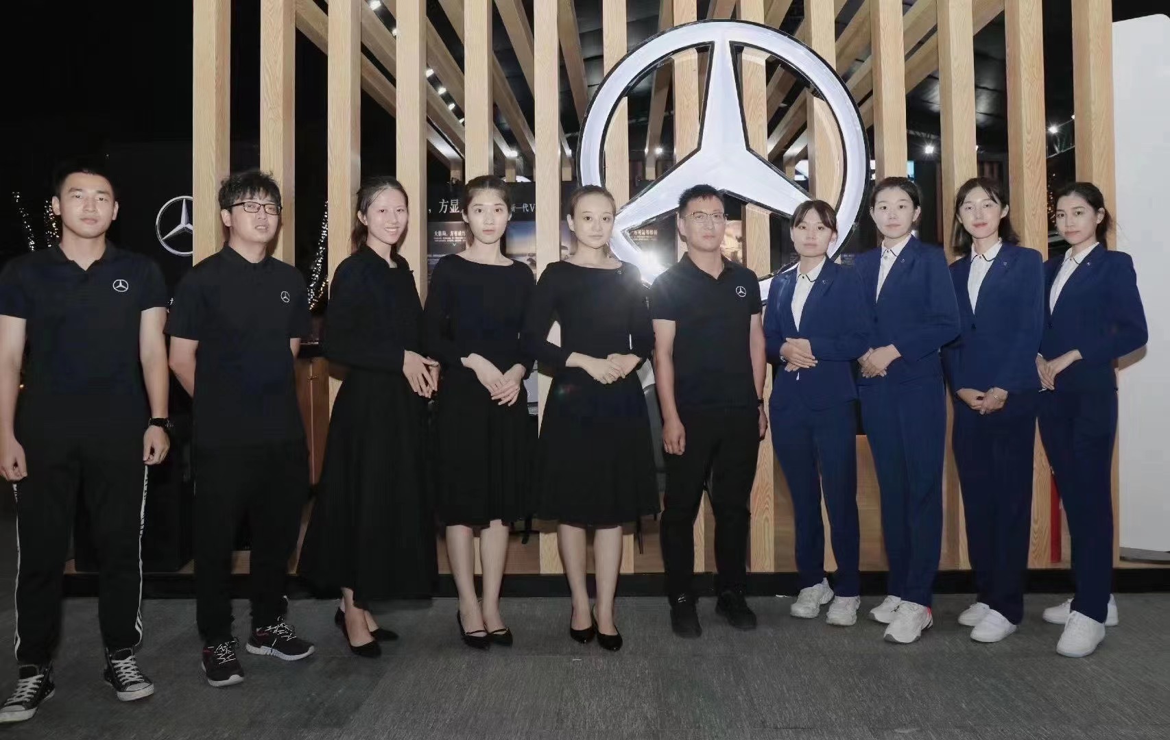 上海亦荨——兼职人员，礼仪，模特，车美，保安，地推，演艺