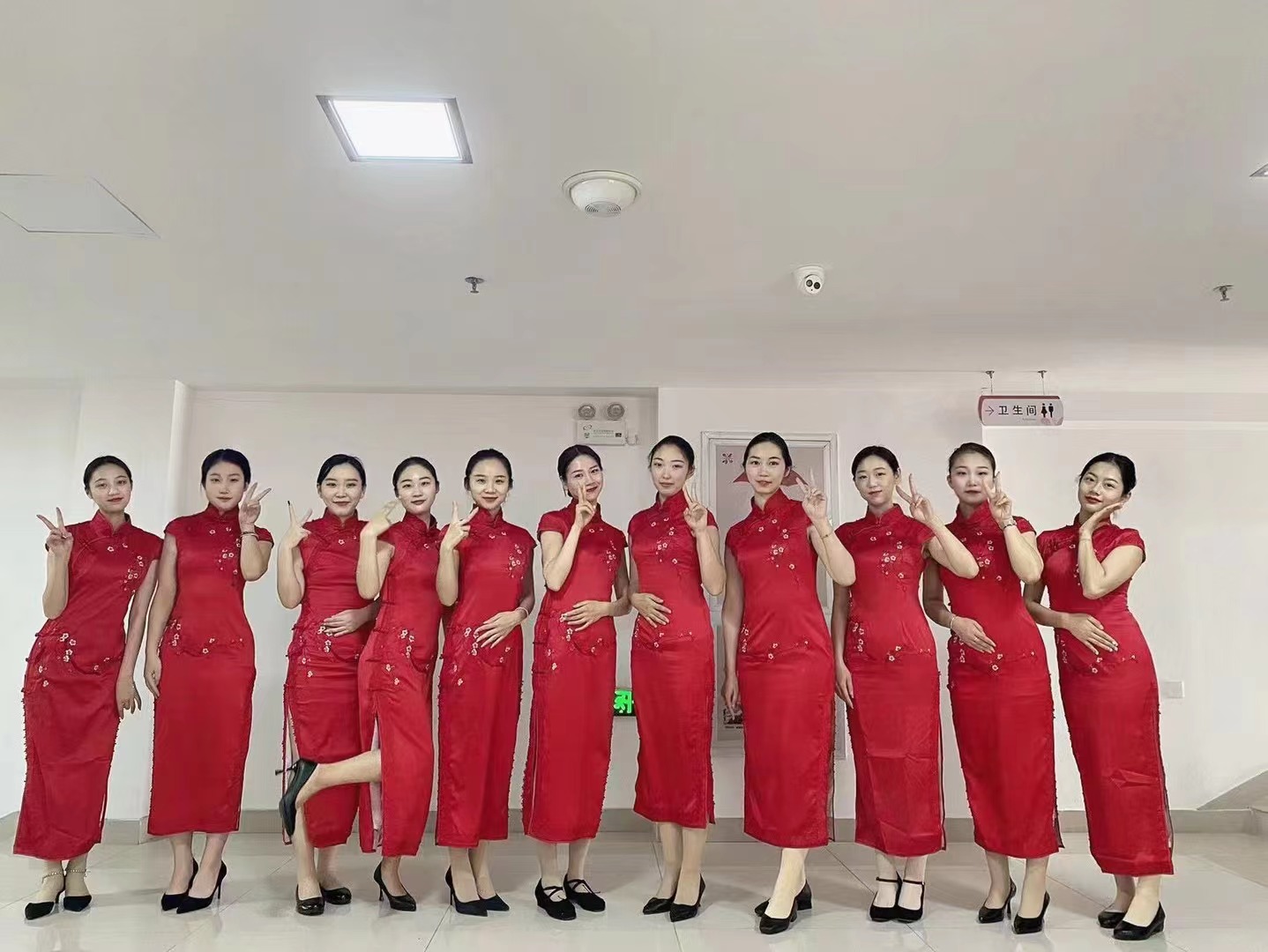 上海亦荨——兼职人员，礼仪，模特，车美，保安，地推，演艺