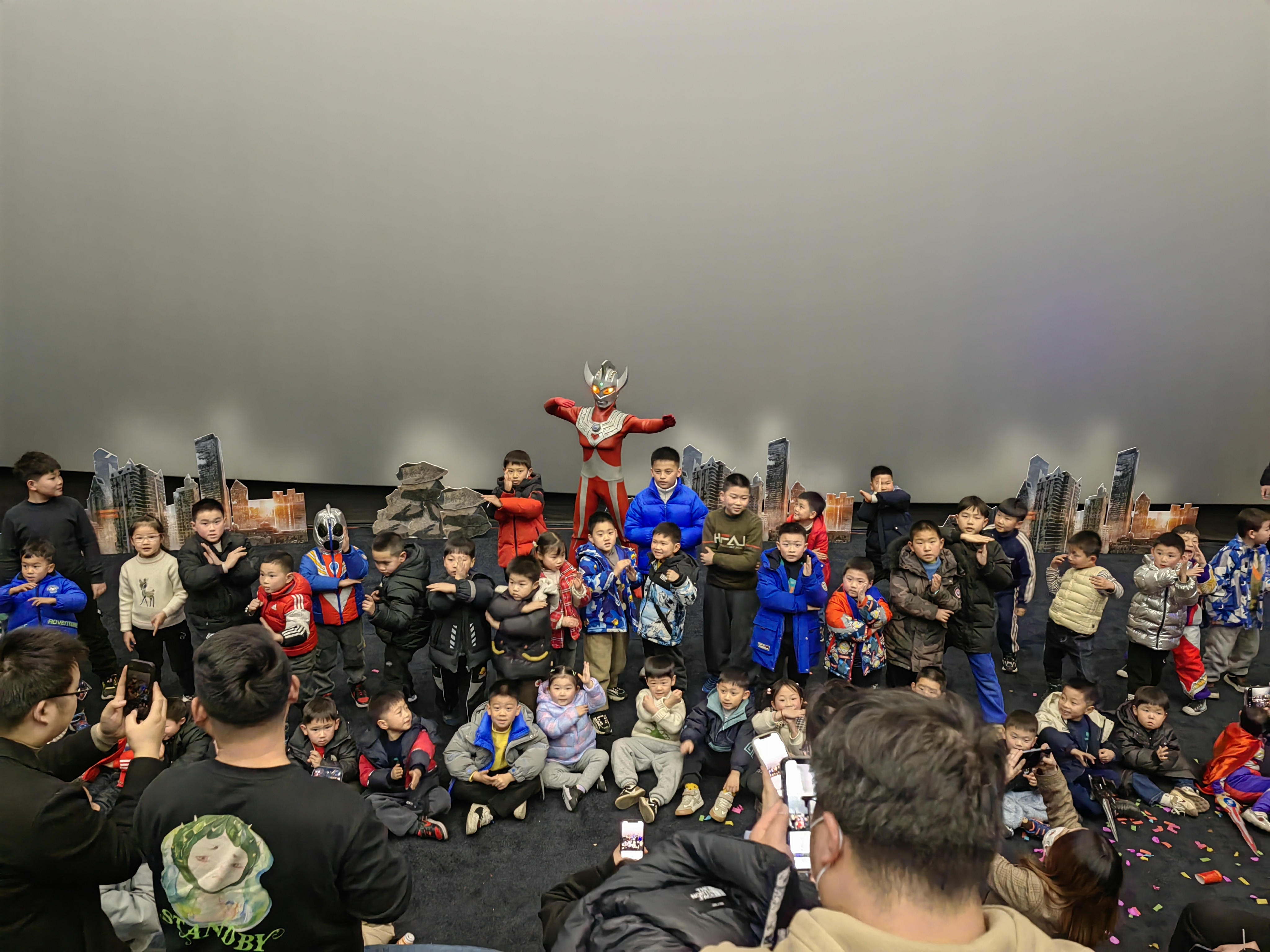 奥特曼大型剧院演出观影全国影城电影院洽谈合作