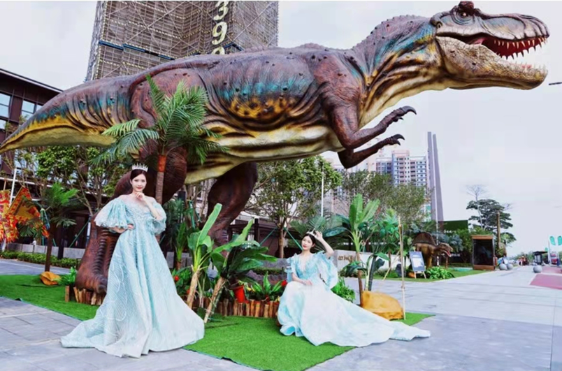 高机动恐龙展