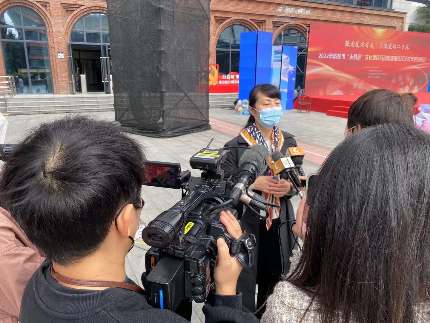企业、学术会议网络直播服务、绿幕直播、高清虚拟直播