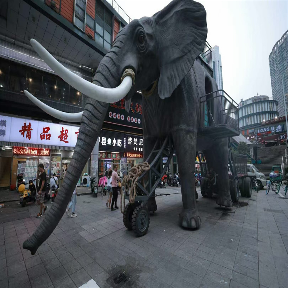 巡游机械大象