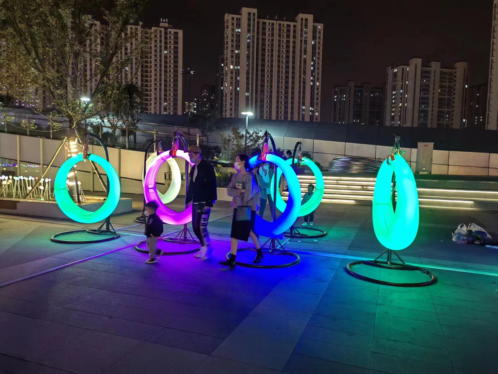 梦幻灯光节灯光展造型树木量化插地花灯厂家