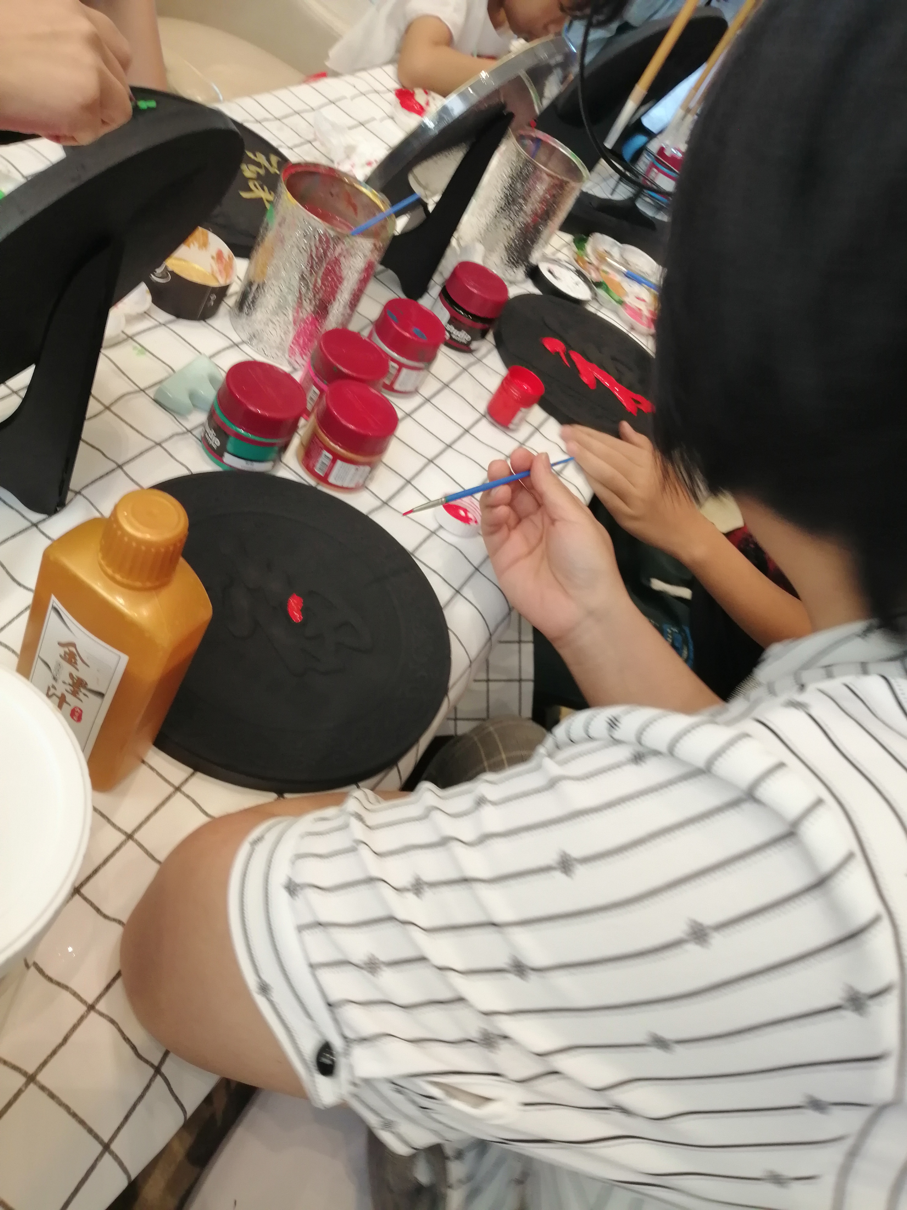 炭雕彩绘