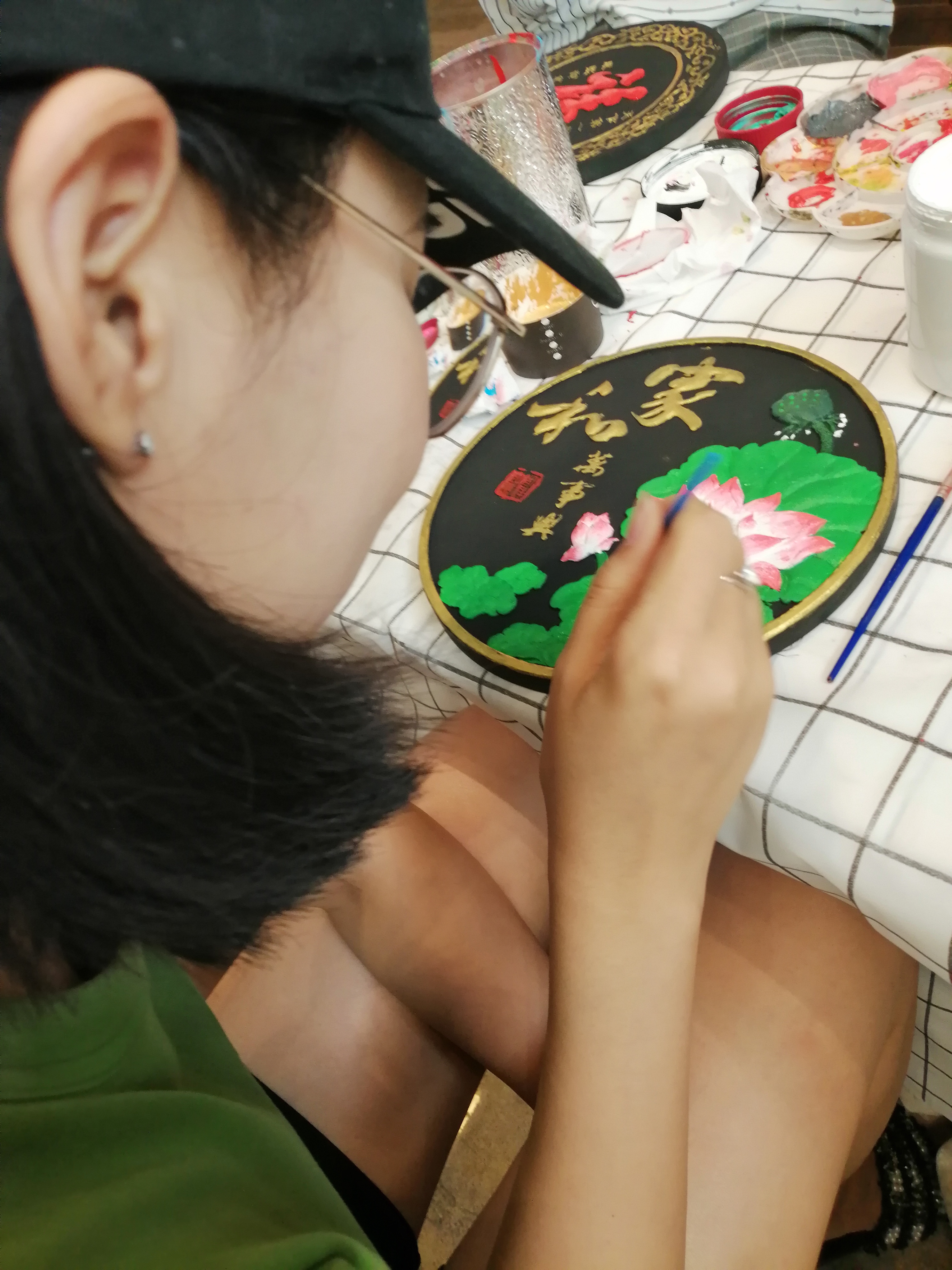 炭雕彩绘