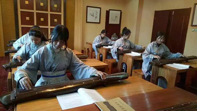 传统私塾课堂