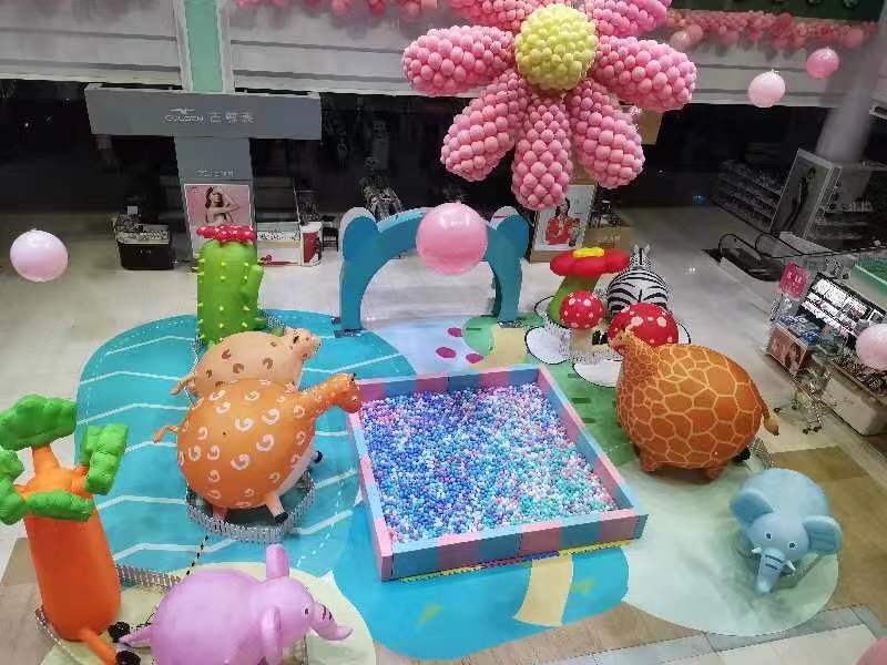 膨胀动物园