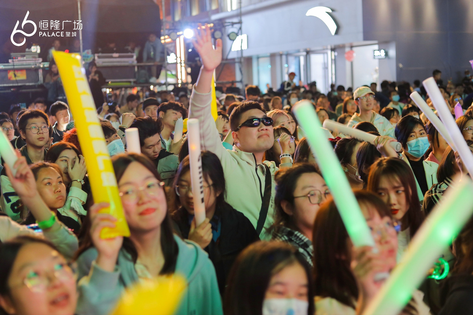 湾得兰文化——中街皇城恒隆广场乐夏音乐节