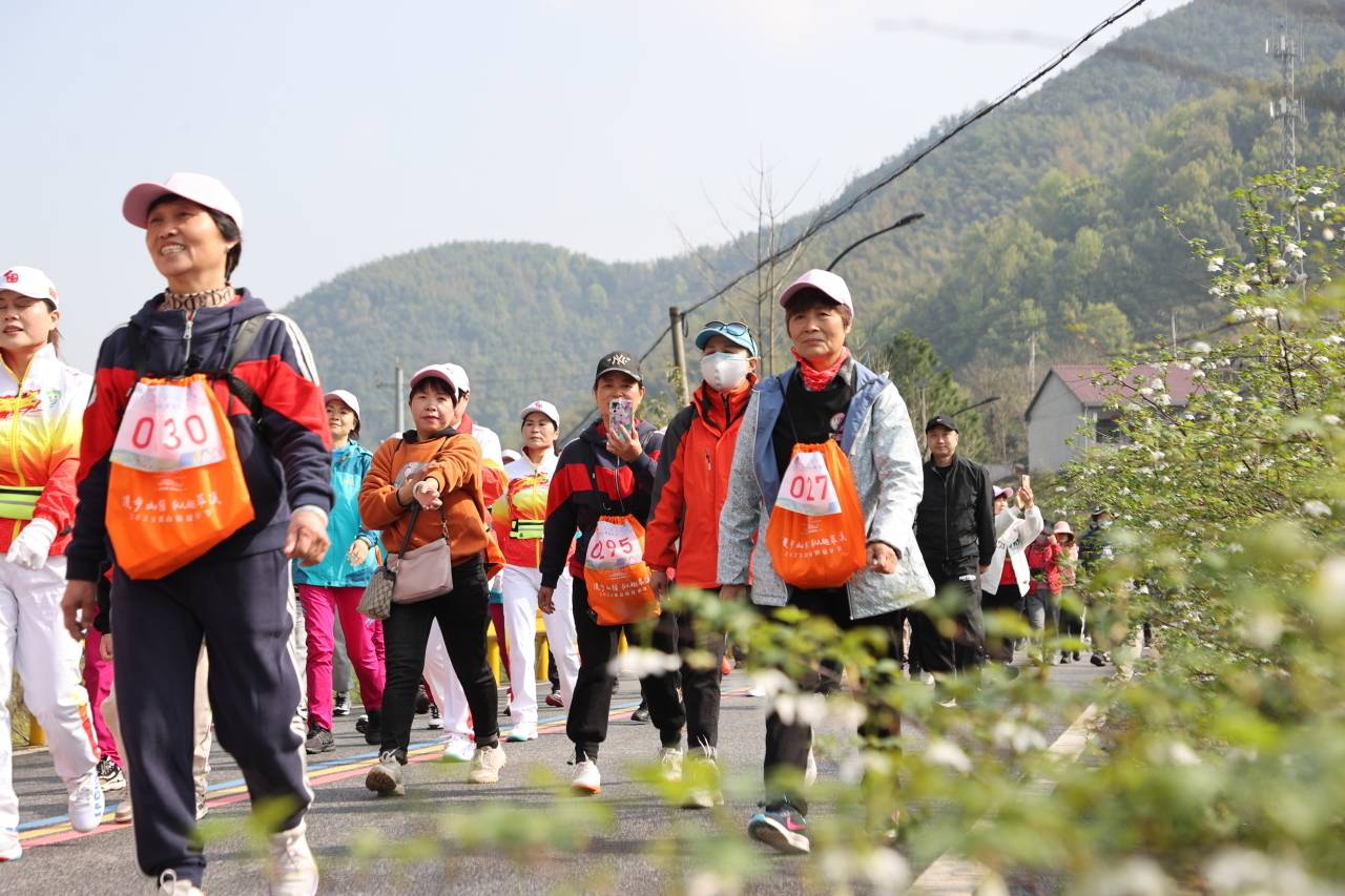 徒步、团建等运动