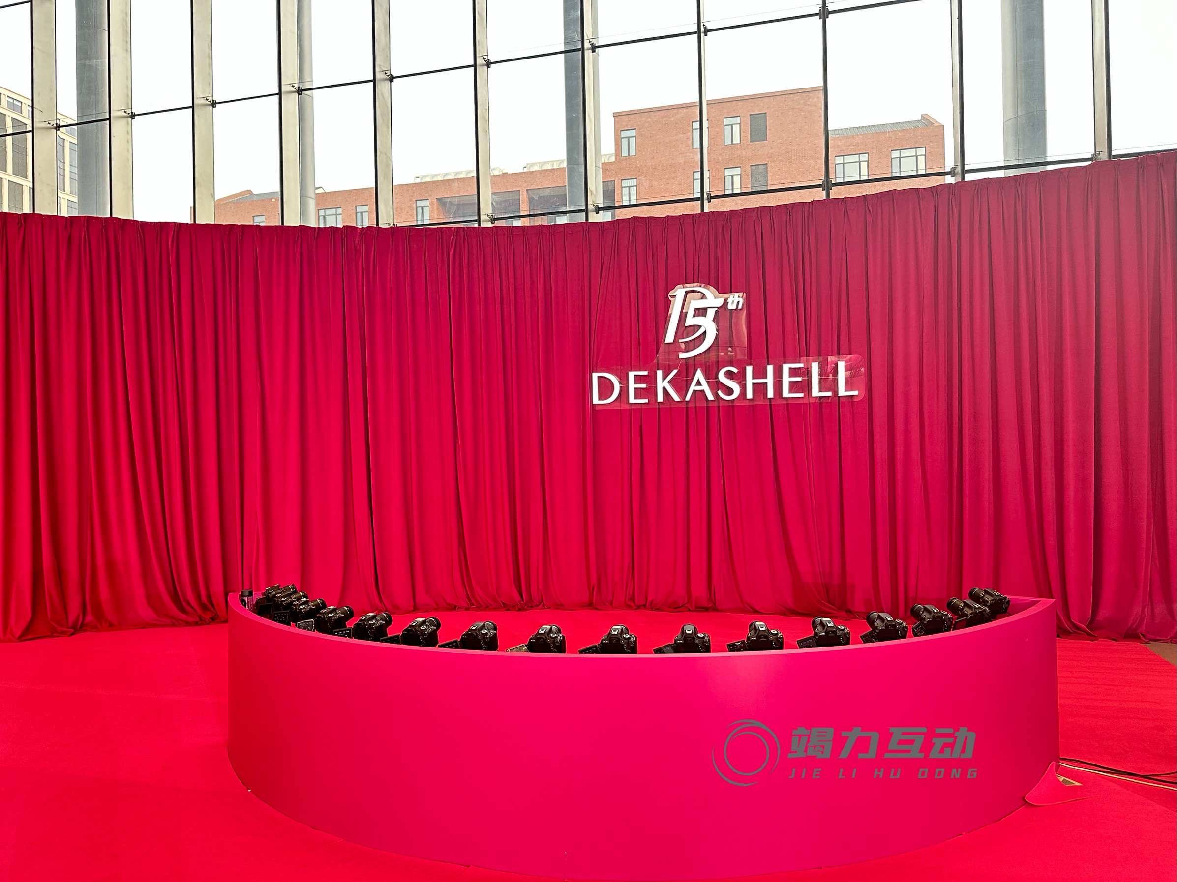 DEKASHELL180度子弹时间180度环拍