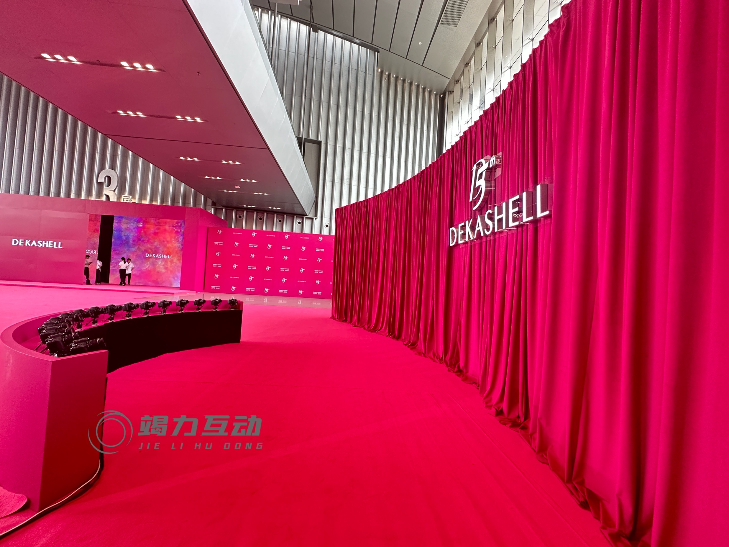 DEKASHELL180度子弹时间180度环拍