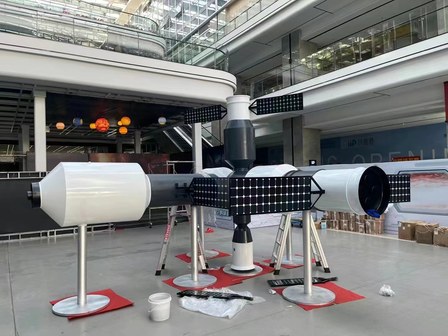 航空展航天模型展动态升空火箭对接仓空间站天宫一号祝融号火星车