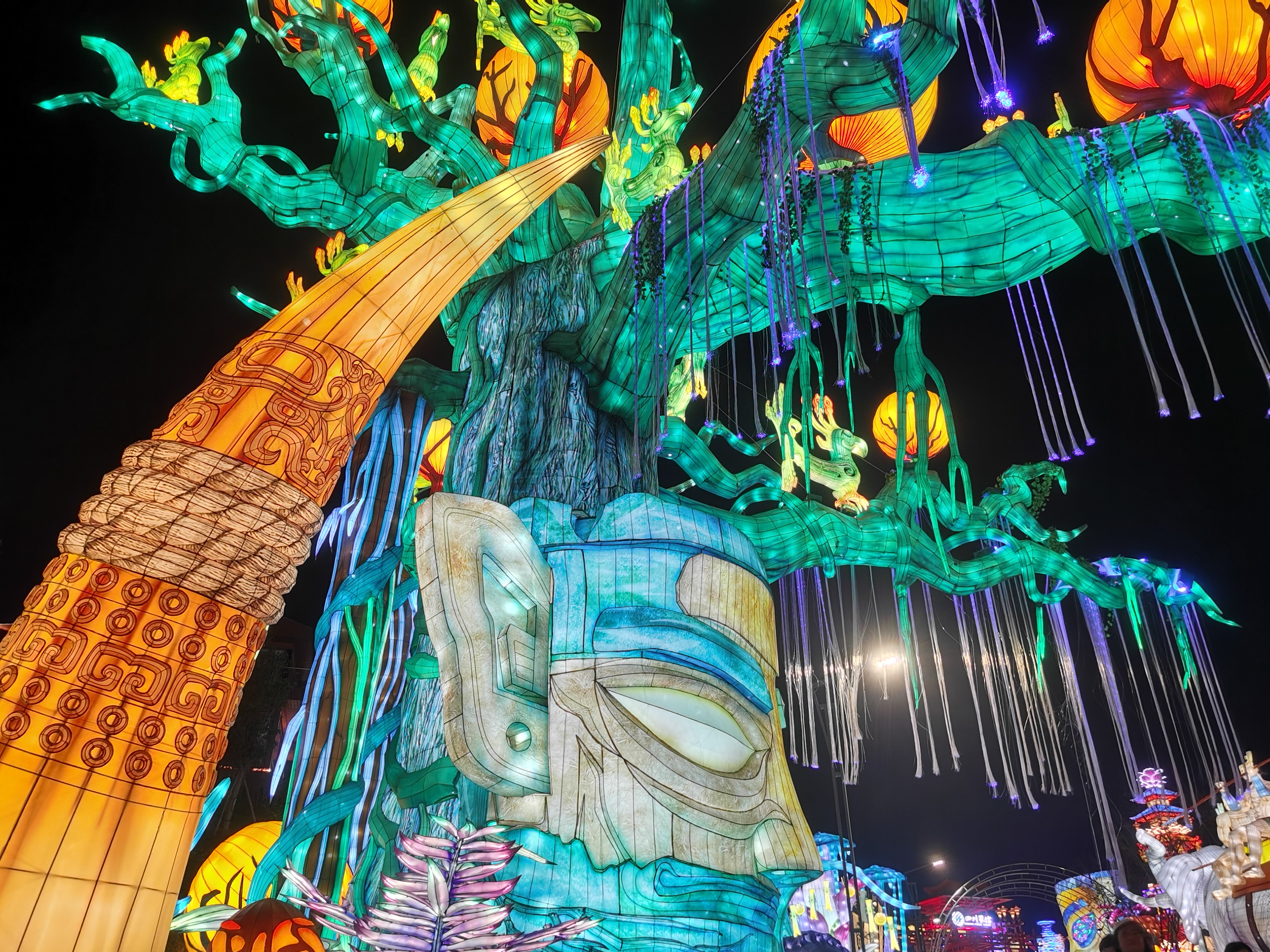 三星堆主题灯<font style="color: #FF8F00 !important;">组</font>