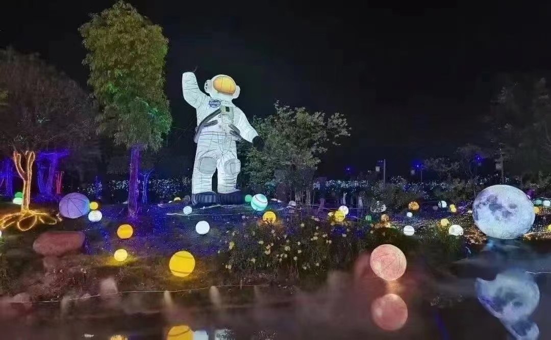 中秋发光兔子充气月球宇航员太空人兔子星球灯七彩变色出售